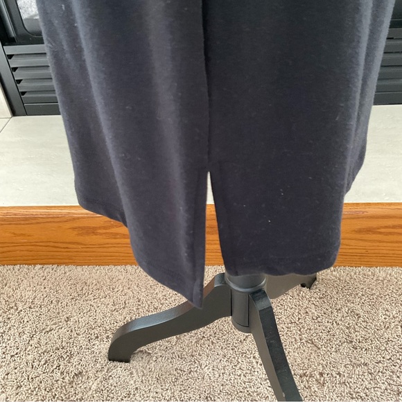 Athleta Passport Cold Shoulder Shift Dress, Sz XS - Picture 6 of 6